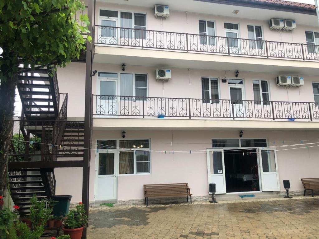 Holidays In Sukhum Sukhumi Exterior foto