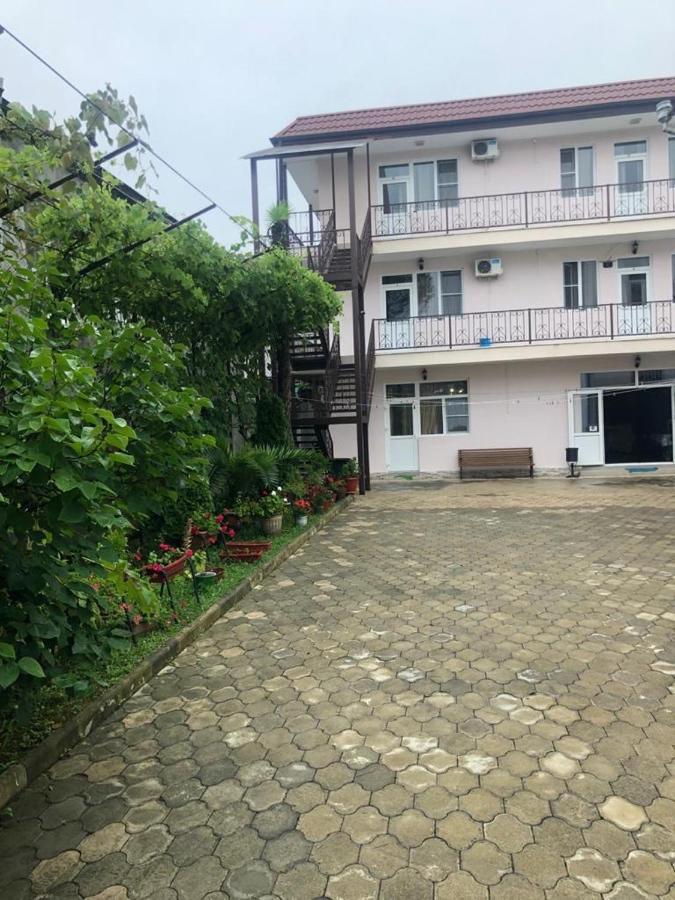 Holidays In Sukhum Sukhumi Exterior foto