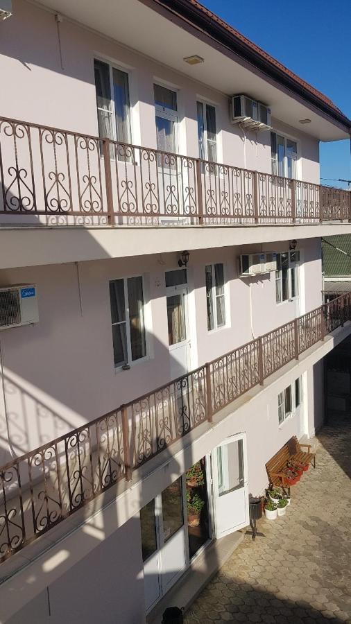Holidays In Sukhum Sukhumi Exterior foto